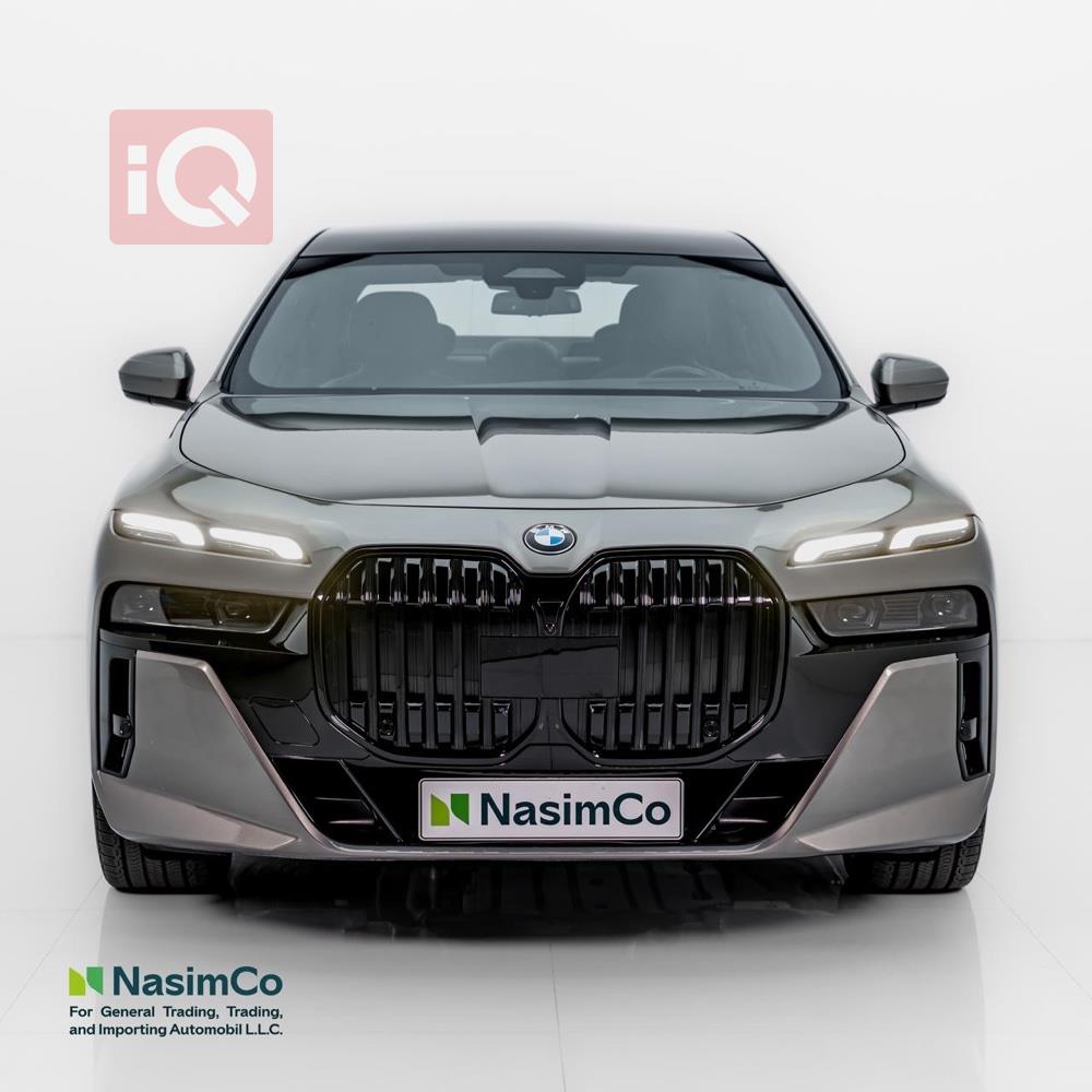 بي ام دبليو الفئة 7